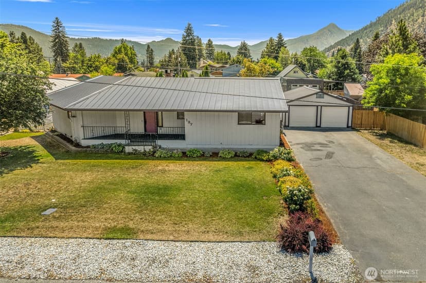 Property photo for 137 W Center Street, Leavenworth photo 3