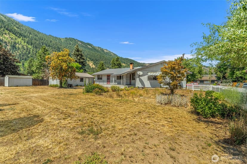 Property photo for 137 W Center Street, Leavenworth photo 24