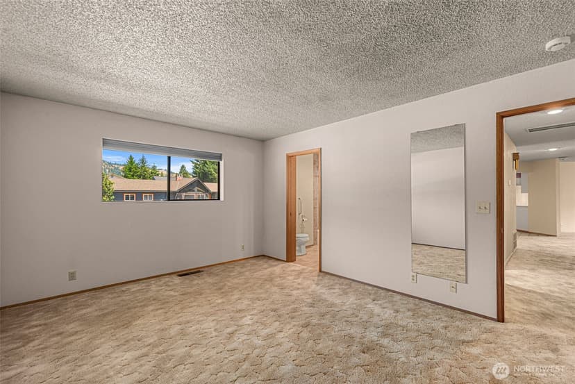 Property photo for 137 W Center Street, Leavenworth photo 14