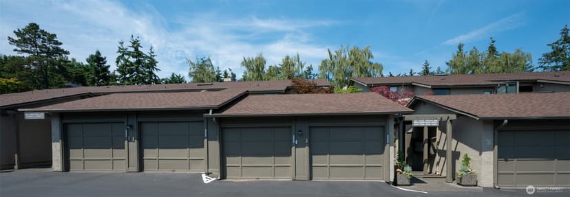 Property photo for 5858 NE Parkpoint Drive #F-203, Seattle photo 23