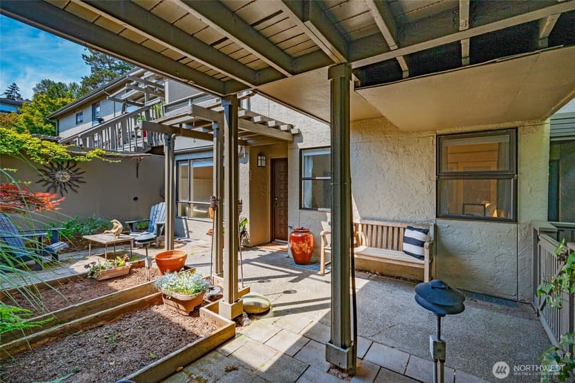Property photo for 5858 NE Parkpoint Drive #F-203, Seattle photo 19