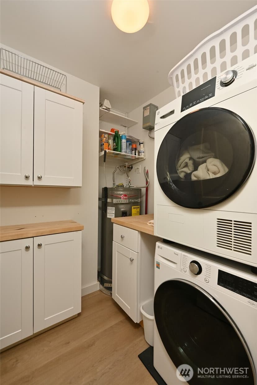 Property photo for 5858 NE Parkpoint Drive #F-203, Seattle photo 21