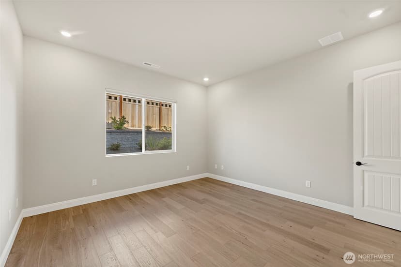 Property photo for 14816 206th Avenue E, Bonney Lake photo 25