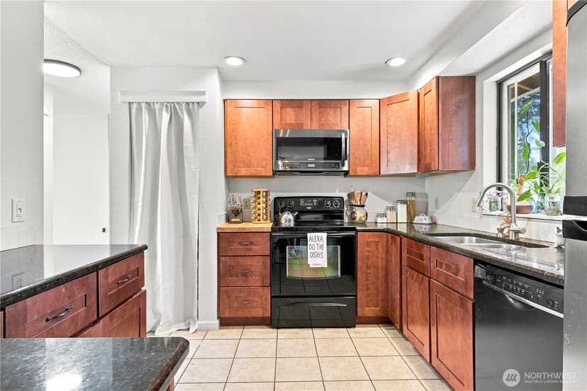 Property photo for 3366 SE Summer Place, Port Orchard photo 13