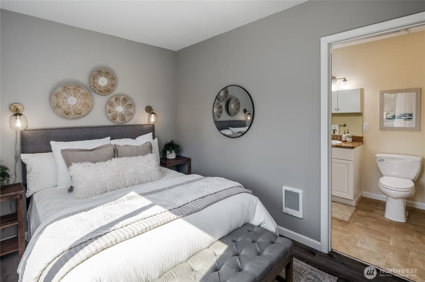 Property photo for 407 N Gifford Avenue, Arlington photo 9