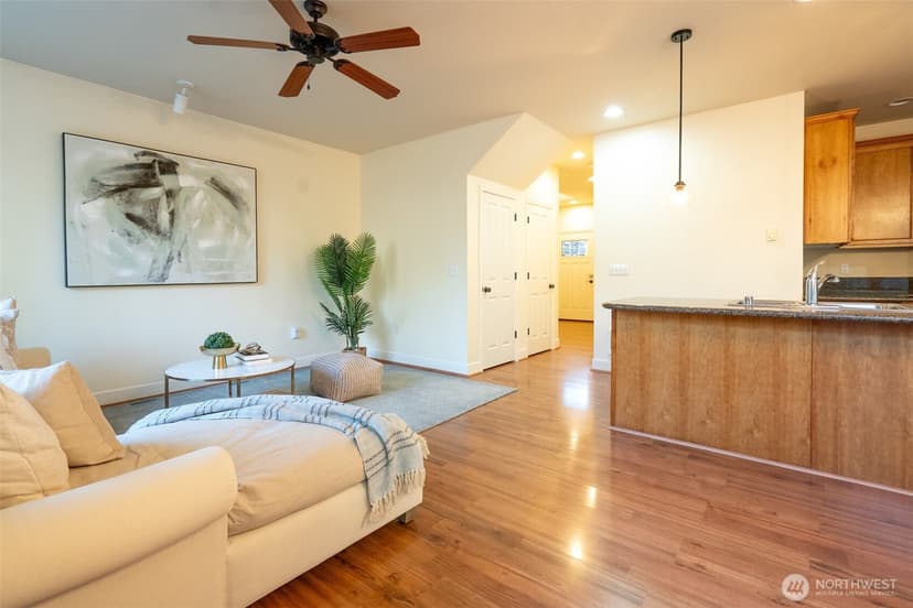 Property photo for 10727 SE 242nd Street #C1, Kent photo 4