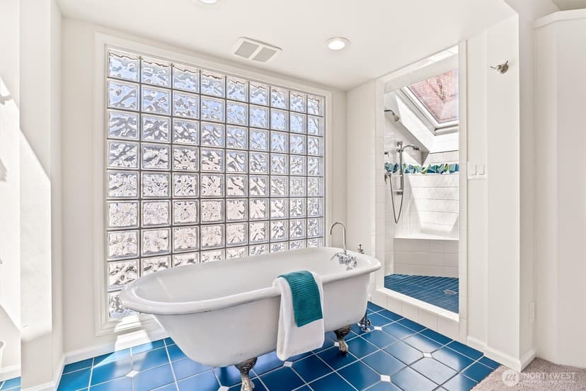 Property photo for 2763 59th Avenue SW, Seattle photo 23