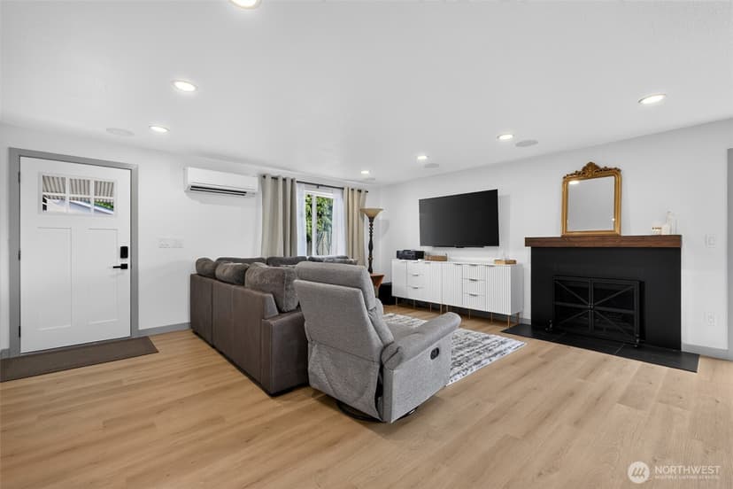 Property photo for 20411 71st Street E, Bonney Lake photo 6