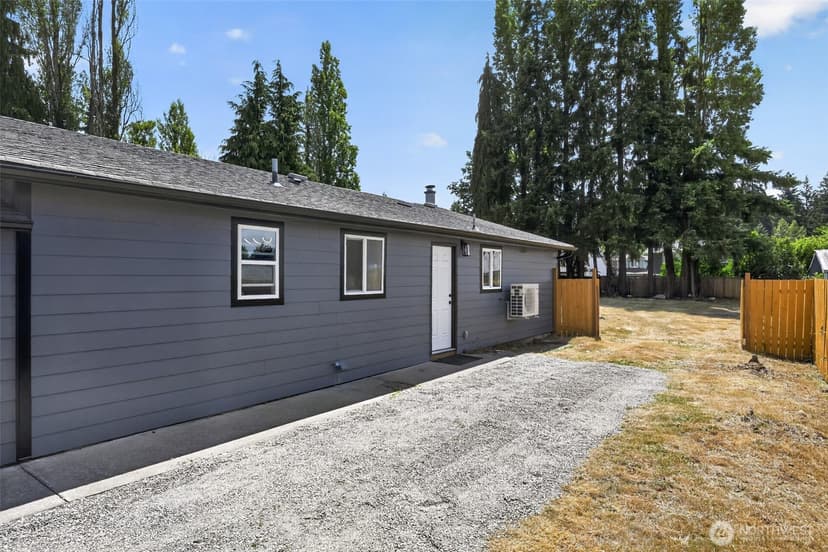 Property photo for 20411 71st Street E, Bonney Lake photo 28