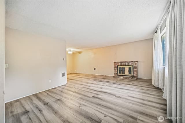 Property photo for 4391 SE Horstman Road, Port Orchard photo 3