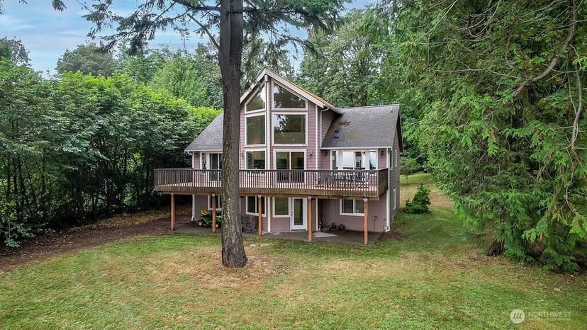 Property photo for 8 W Gedney Way, Hat Island photo 6