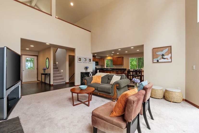 Property photo for 8 W Gedney Way, Hat Island photo 11