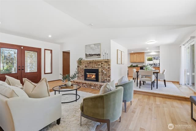 Property photo for 5008 65th Avenue W, University Place photo 5