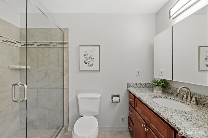 Property photo for 5008 65th Avenue W, University Place photo 18