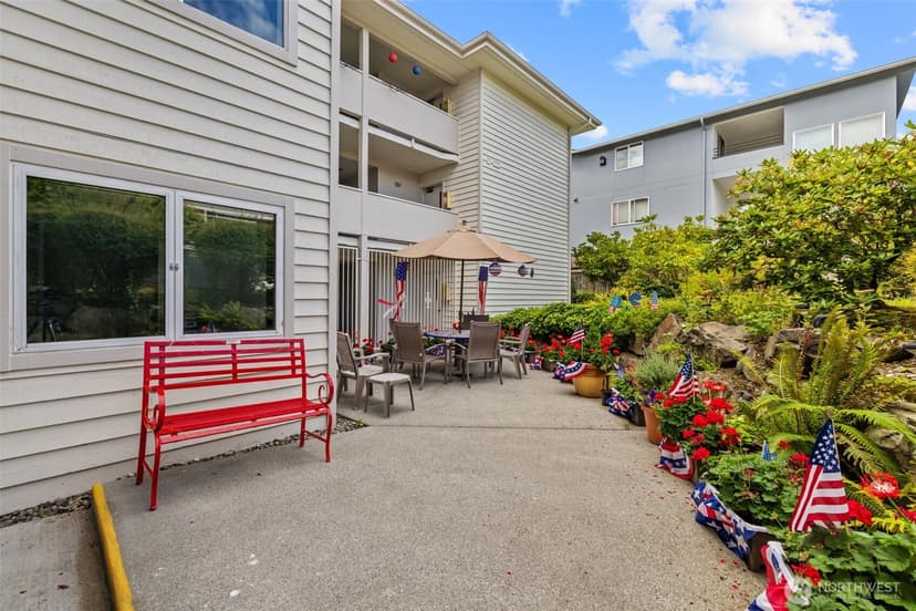 Property photo for 233 3rd Avenue S #101, Edmonds photo 25