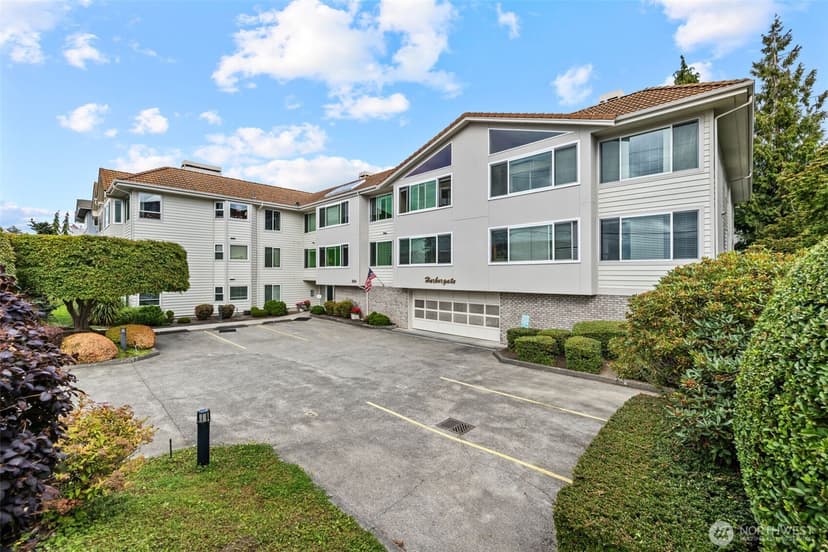Property photo for 233 3rd Avenue S #101, Edmonds photo 26
