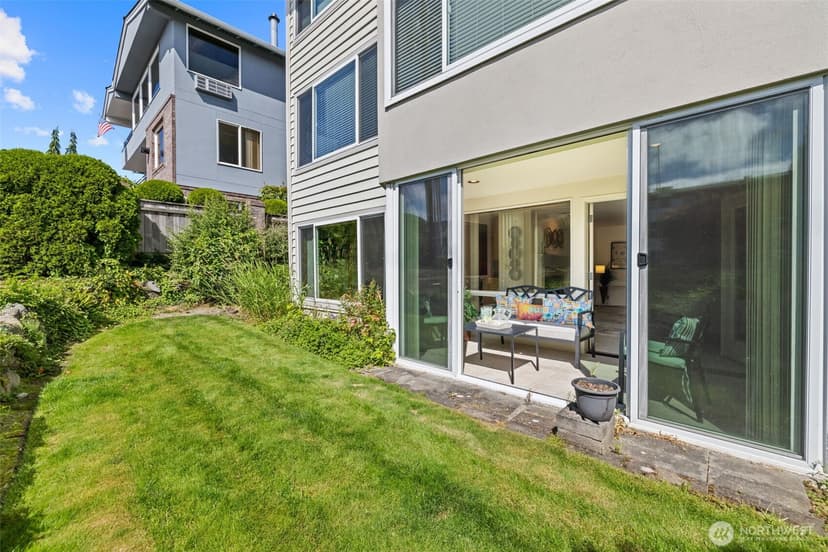 Property photo for 233 3rd Avenue S #101, Edmonds photo 20