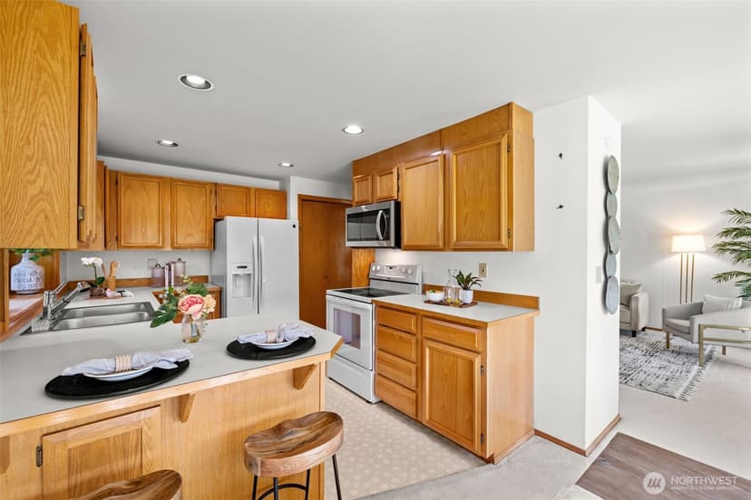Property photo for 233 3rd Avenue S #101, Edmonds photo 7