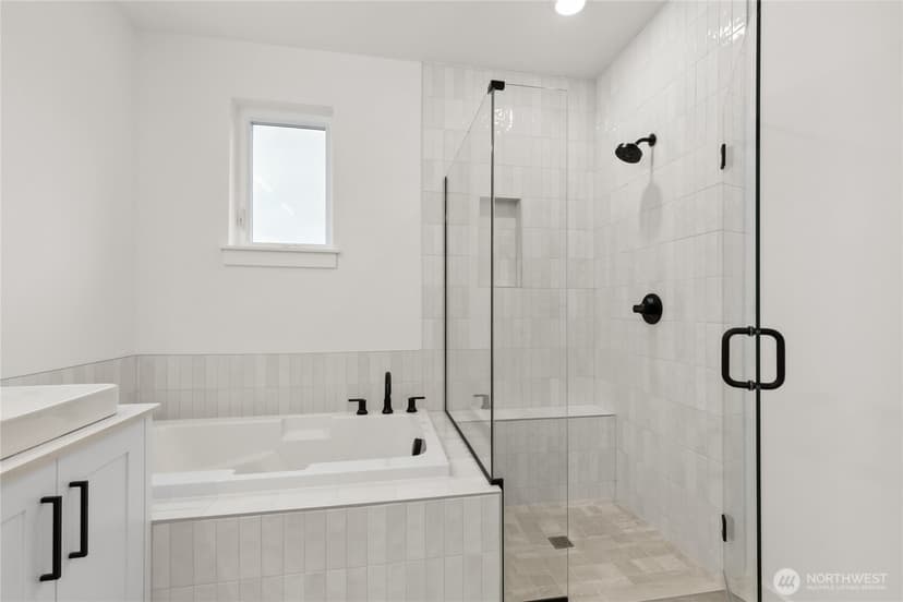 Property photo for 13960 NE 123rd Way #101, Redmond photo 23