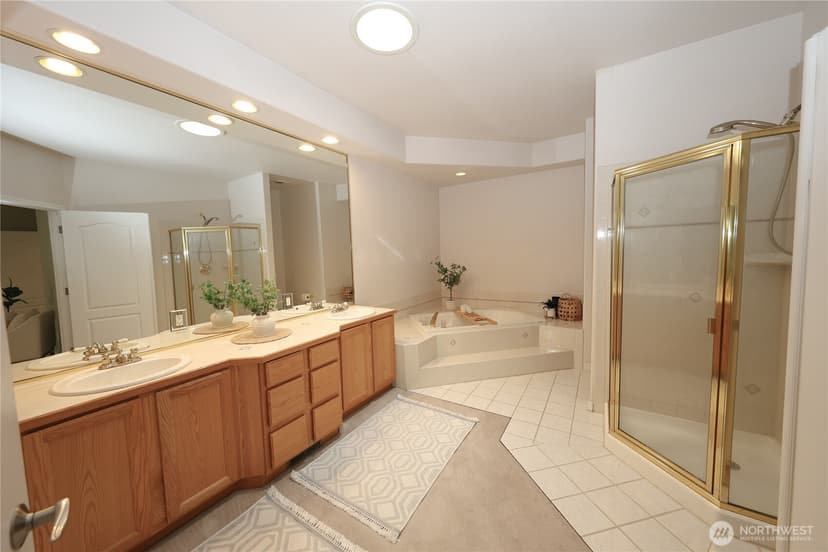 Property photo for 21409 23rd Street Ct E, Lake Tapps photo 14
