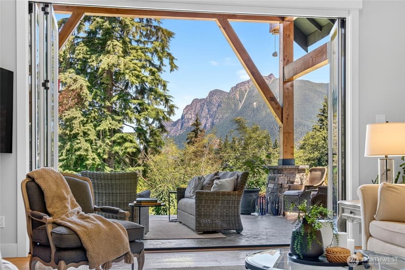 Property photo for 15102 Reserve Drive SE, North Bend