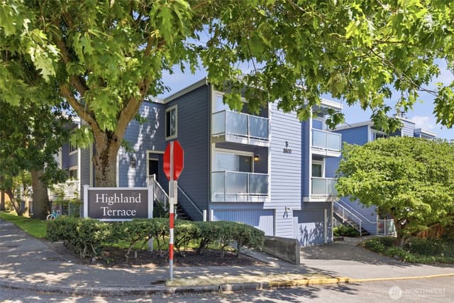 Property photo for 8800 20th Avenue NE #B202, Seattle photo 2