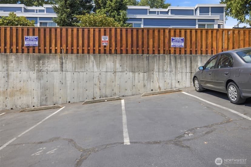 Property photo for 8800 20th Avenue NE #B202, Seattle photo 35