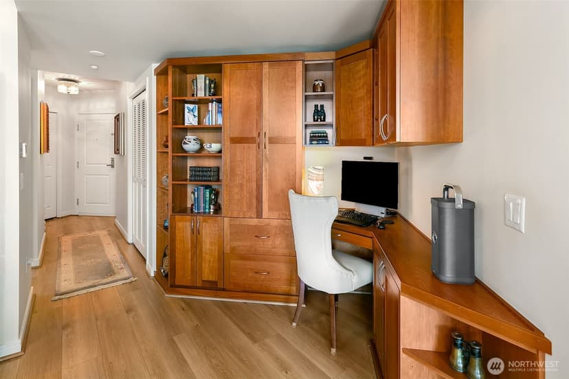 Property photo for 819 Virginia Street #2304, Seattle photo 7