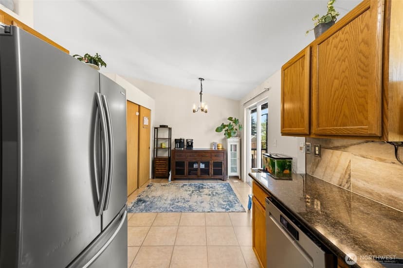 Property photo for 11321 172nd Street E, Puyallup photo 8