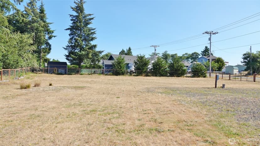 Property photo for 721 Mt Olympus Avenue SE, Ocean Shores photo 16