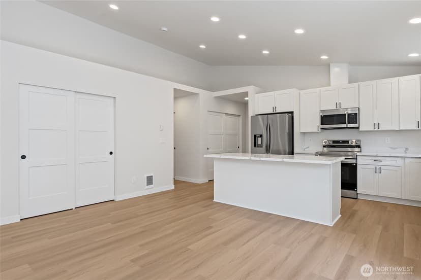Property photo for 21913 127th Street Ct E, Bonney Lake photo 12