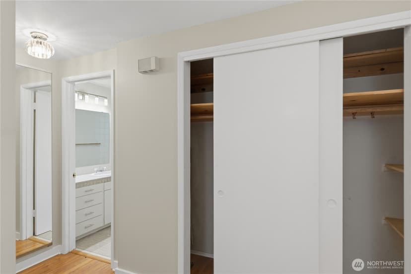 Property photo for 4324 Phinney Avenue N #1, Seattle photo 11