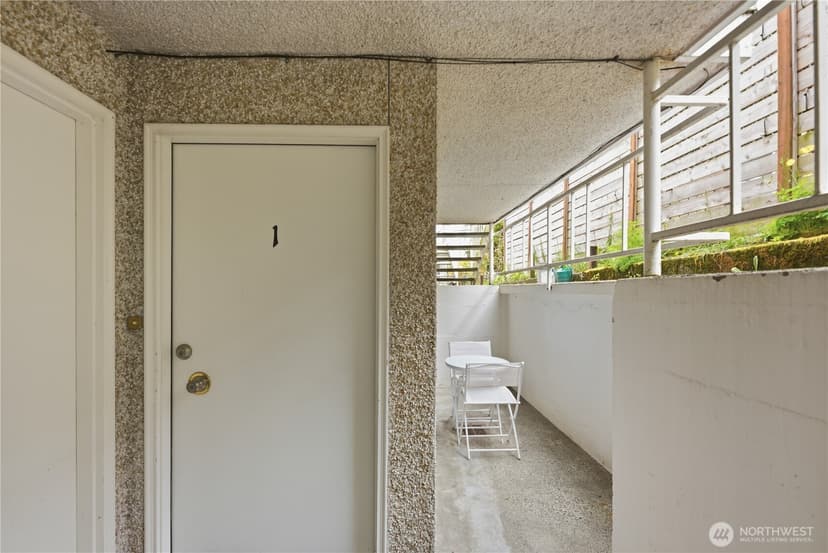 Property photo for 4324 Phinney Avenue N #1, Seattle photo 14