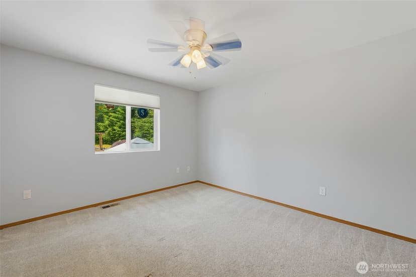 Property photo for 1570 SW Lake Flora Road, Port Orchard photo 32