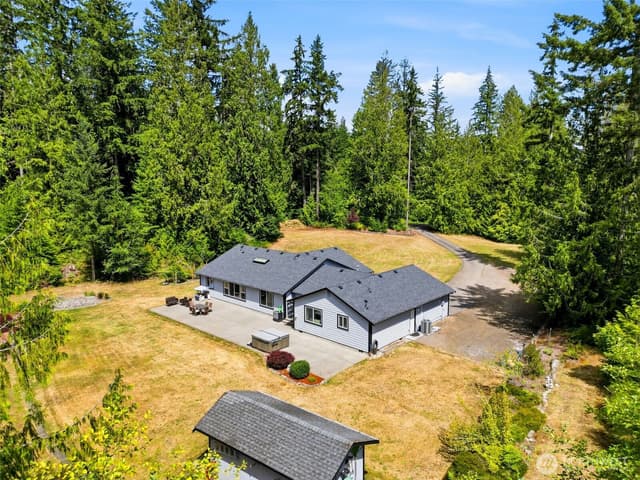 Property photo for 1570 SW Lake Flora Road, Port Orchard photo 3