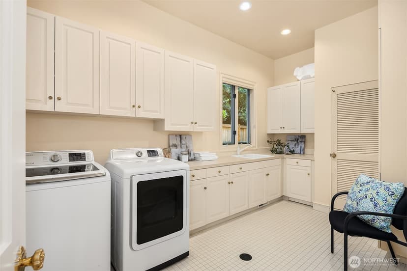Property photo for 14405 3rd Avenue NW, Seattle photo 21