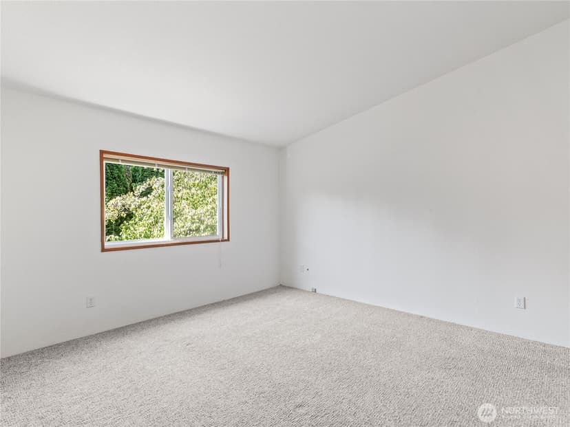 Property photo for 6883 Capricorn Lane NE, Bremerton photo 19