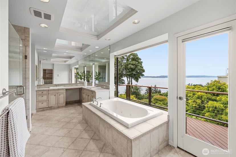 Property photo for 7320 164th Place SW, Edmonds photo 28