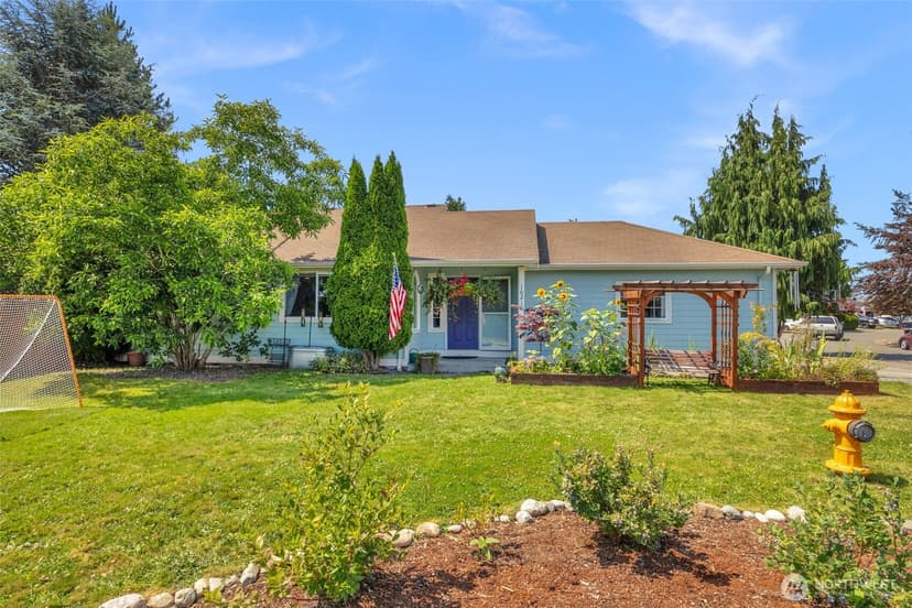 Property photo for 10210 59th Drive NE, Marysville