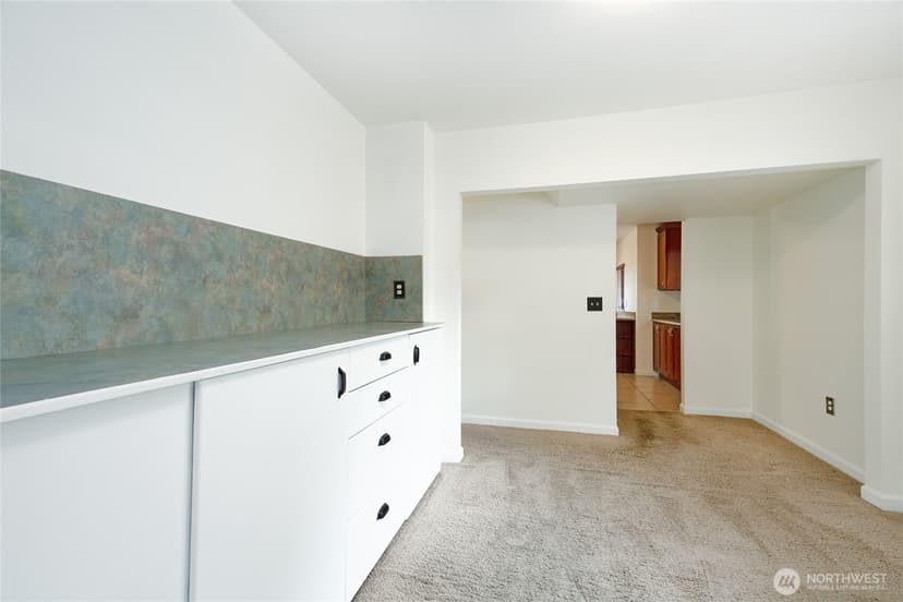 Property photo for 702 N Mullen Street, Tacoma photo 14