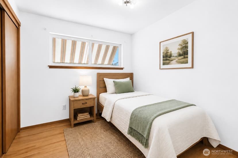 Property photo for 10406 55th Avenue S, Seattle photo 14