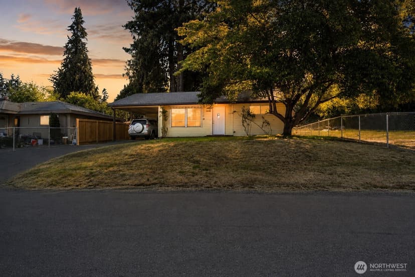 Property photo for 10406 55th Avenue S, Seattle