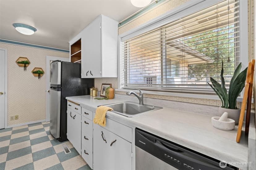 Property photo for 2306 N Shirley Street, Tacoma photo 10