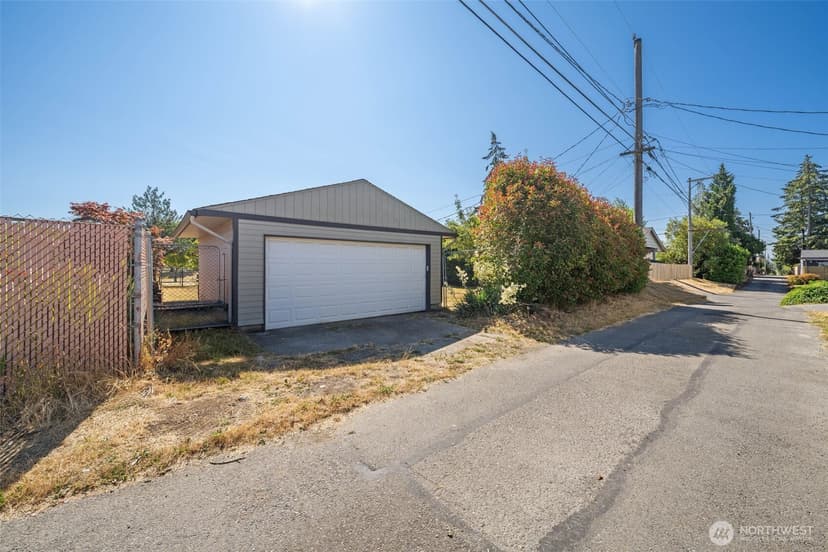 Property photo for 2306 N Shirley Street, Tacoma photo 29