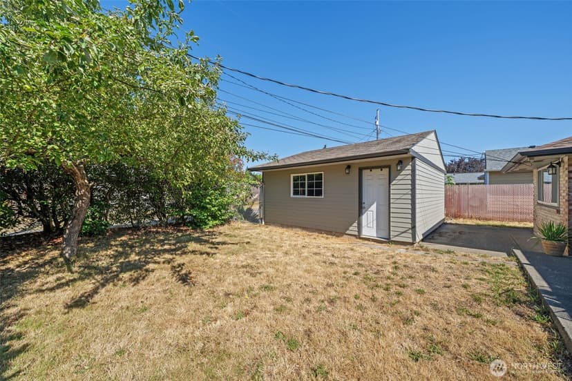Property photo for 2306 N Shirley Street, Tacoma photo 27