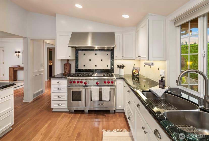 Property photo for 1311 NW 188th Street, Shoreline photo 12