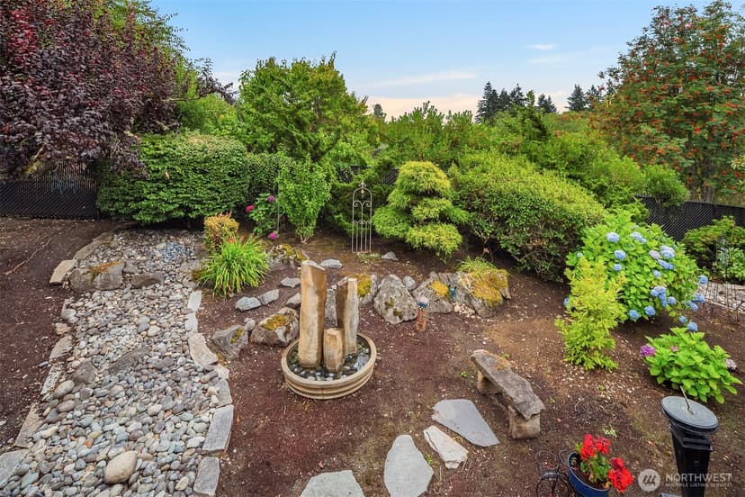 Property photo for 1311 NW 188th Street, Shoreline photo 37
