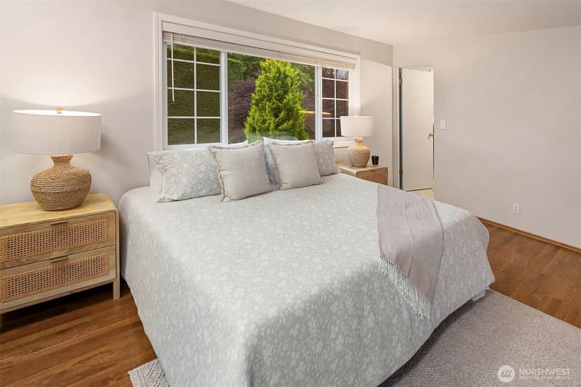 Property photo for 1311 NW 188th Street, Shoreline photo 18