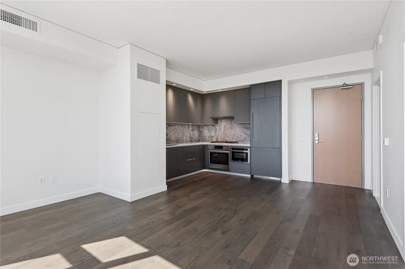 Property photo for 2510 6th Avenue #2705, Seattle photo 18