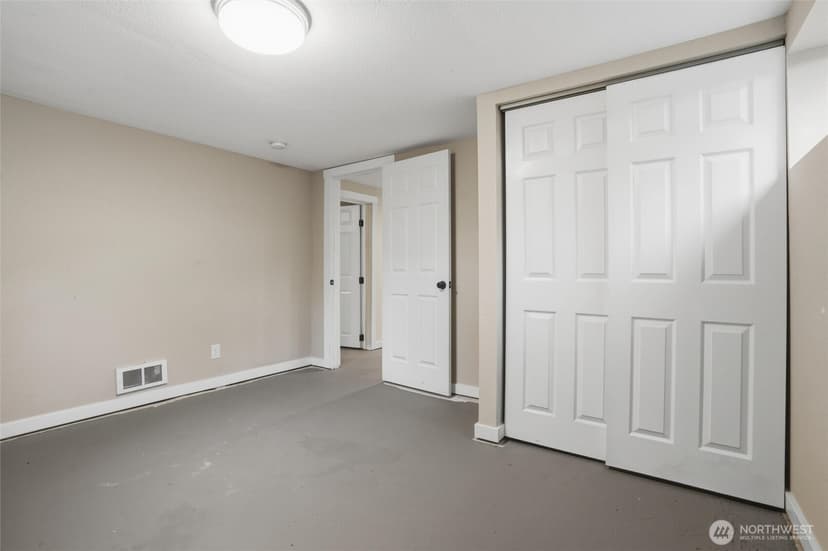 Property photo for 1041 Mitchell Avenue, Port Orchard photo 18